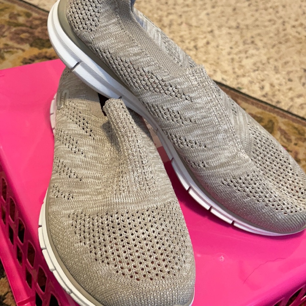 Sketchers